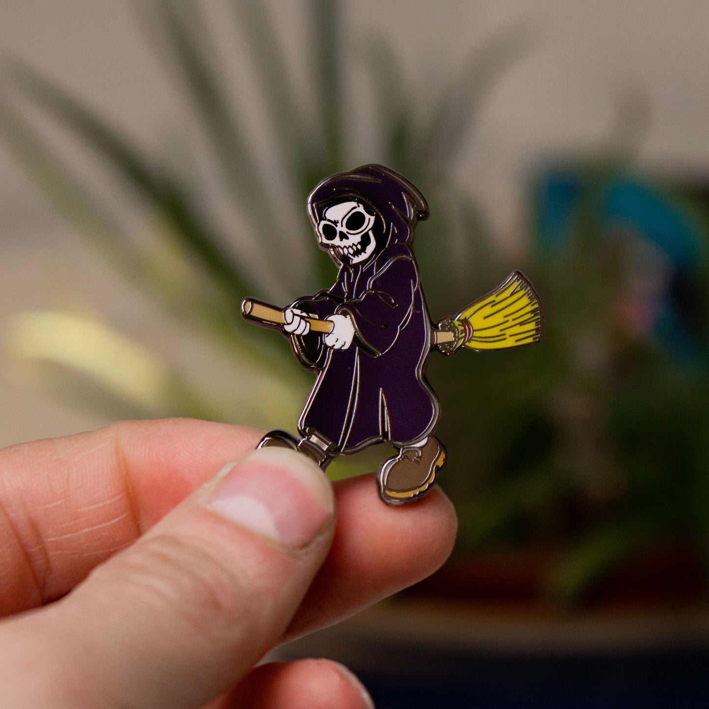 EDiT Enamel Pin